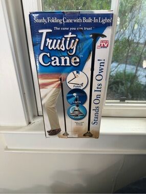 Trusty Cane Folding Travel Cane with Built-In Light - Black/Blue